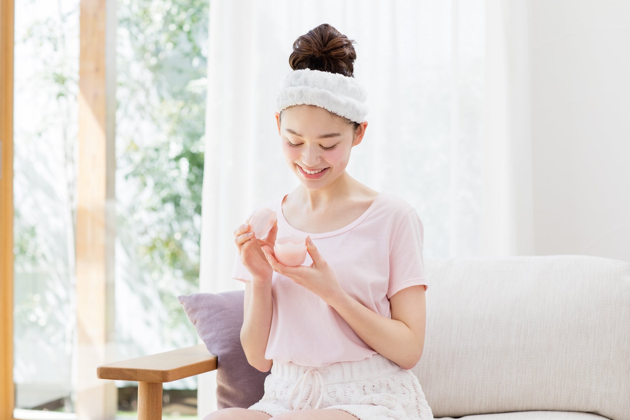 SỞ HỮU LÀN DA SÁNG MỊN TRONG VEO VỚI KEM DƯỠNG TRẮNG DA MOMOPURI